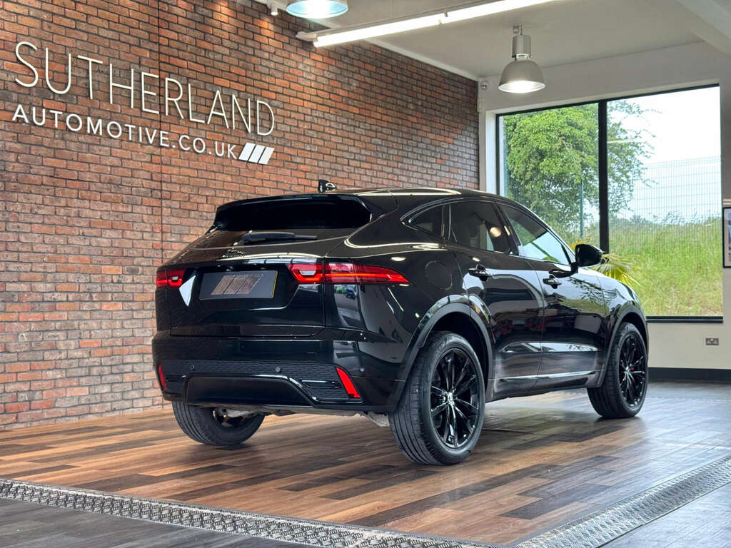 Jaguar E-Pace 2.0 E-pace R-dynamic Se Black D Mhev Awd 4Wd Black #2
