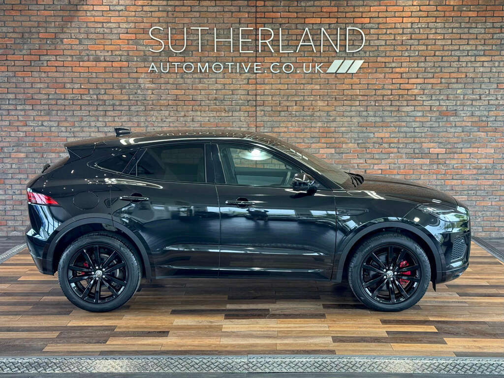 Jaguar E-Pace 2.0 E-pace R-dynamic Se Black D Mhev Awd 4Wd Black