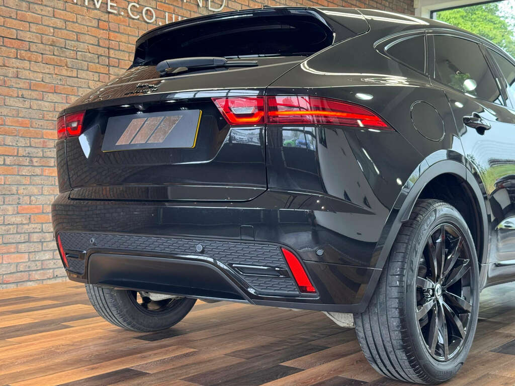 Jaguar E-Pace 1.5 P300e R-dynamic Hse Black Estate Grey #7