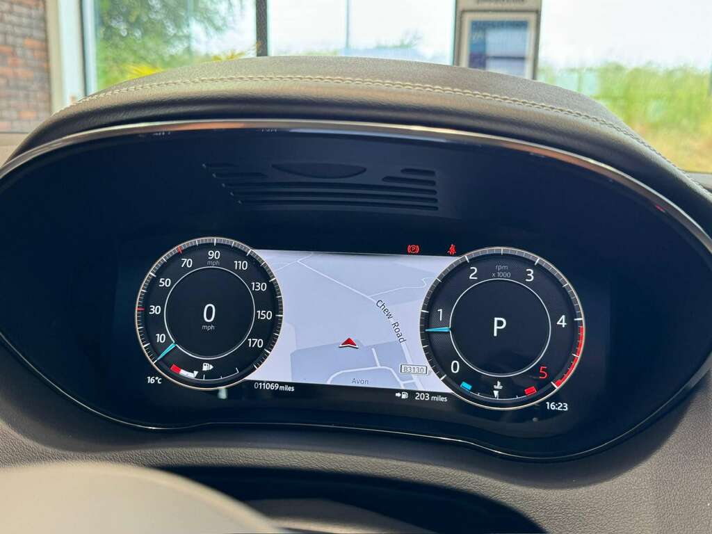 Jaguar E-Pace 1.5 P300e R-dynamic Hse Black Estate Grey #22