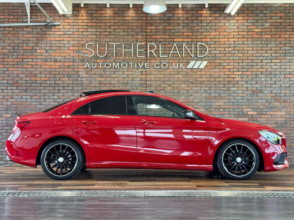 Mercedes-Benz CLA Class 2.1 Cla 200 D Amg Line Red