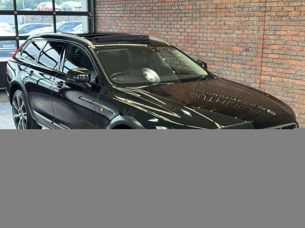 Volvo V90 Cross Country 2.0 V90 Cross Country T6 Awd 4Wd Black