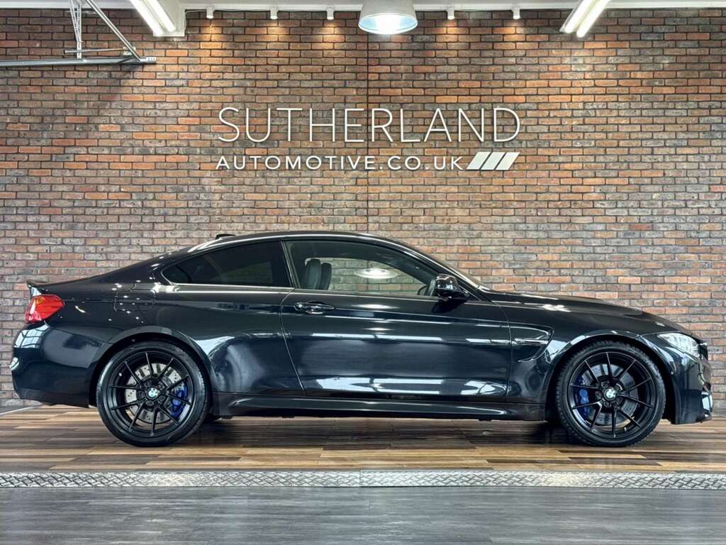 BMW M4 3.0 M4 Black