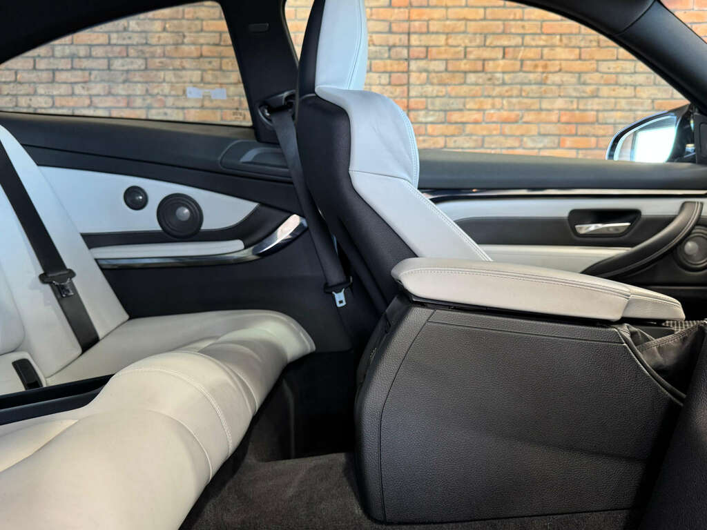 BMW M4 3.0 Biturbo Dct Euro 6 Ss Black #24