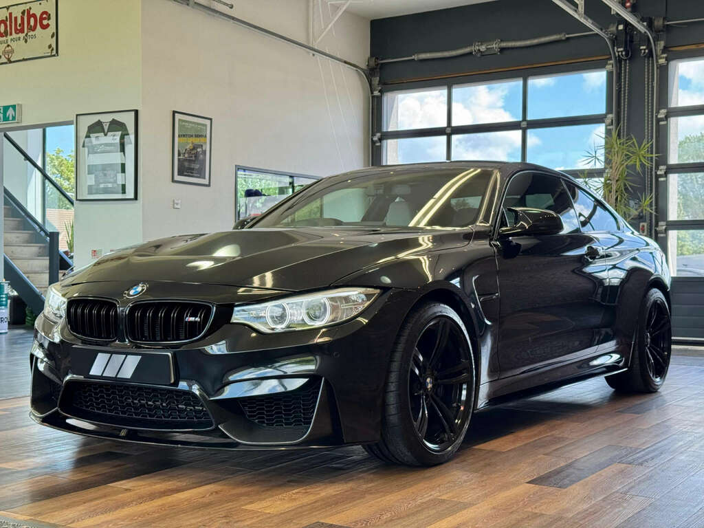 BMW M4 3.0 M4 Black #6