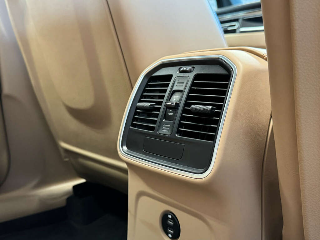 Porsche Macan For Sale In Little Gaddesden Black #22
