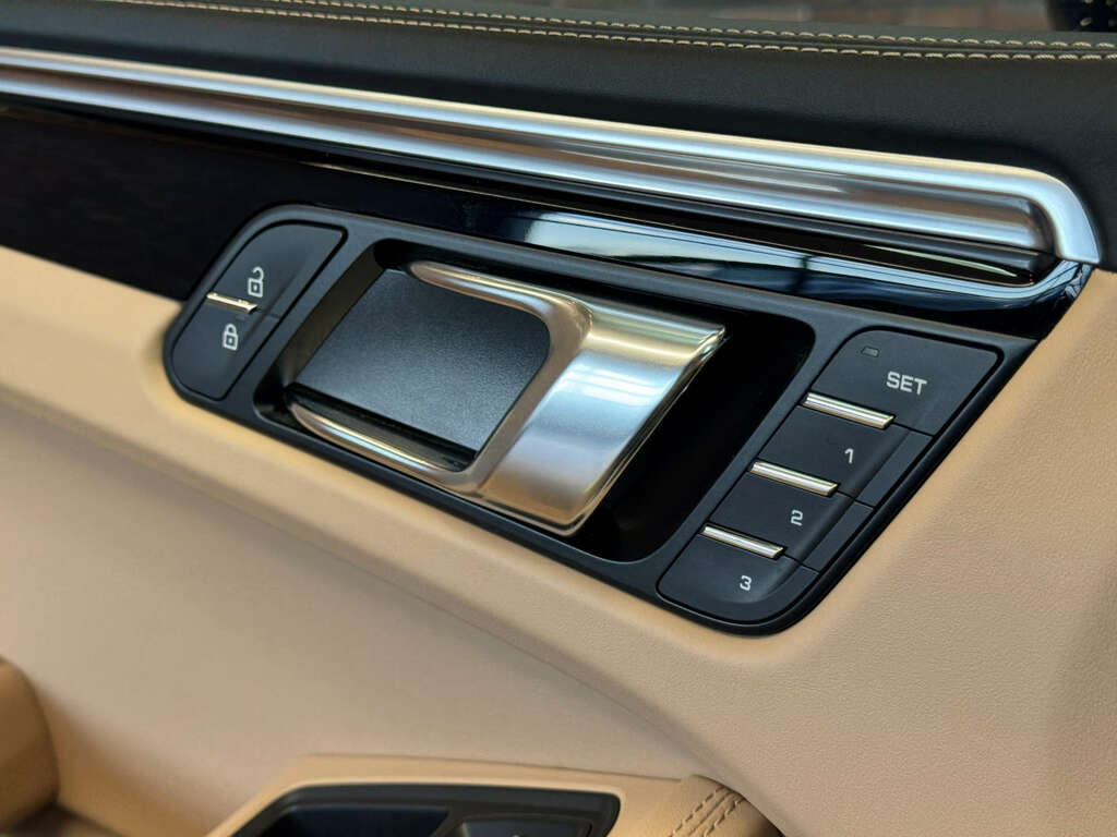 Porsche Macan For Sale In Little Gaddesden Black #31