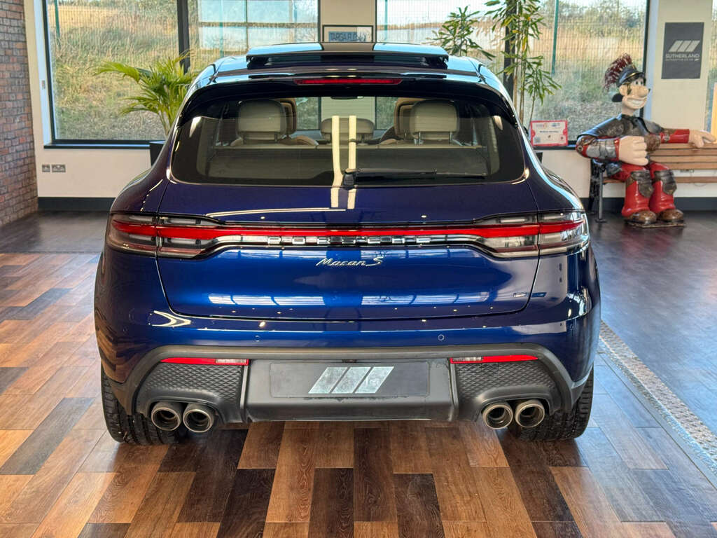 Porsche Macan For Sale In Little Gaddesden Black #11