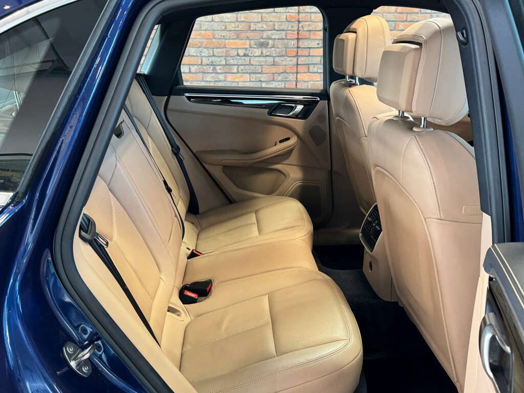 Porsche Macan For Sale In Little Gaddesden Black #19