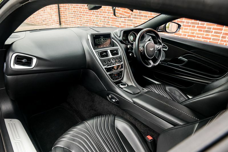 Aston Martin DB11 Volante Black #58