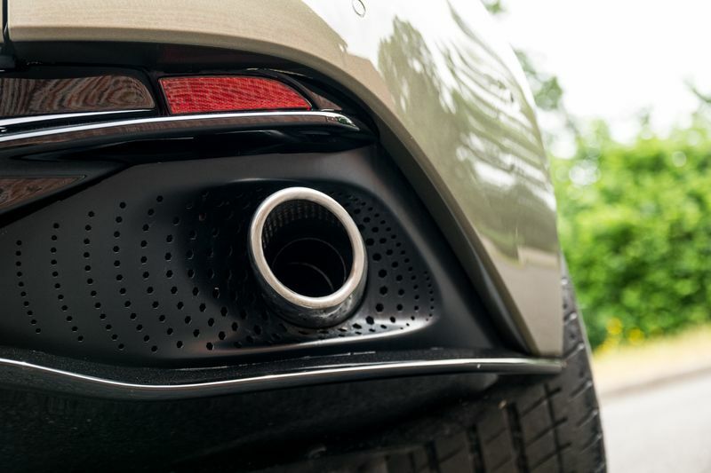 Aston Martin DB11 Volante Black #43