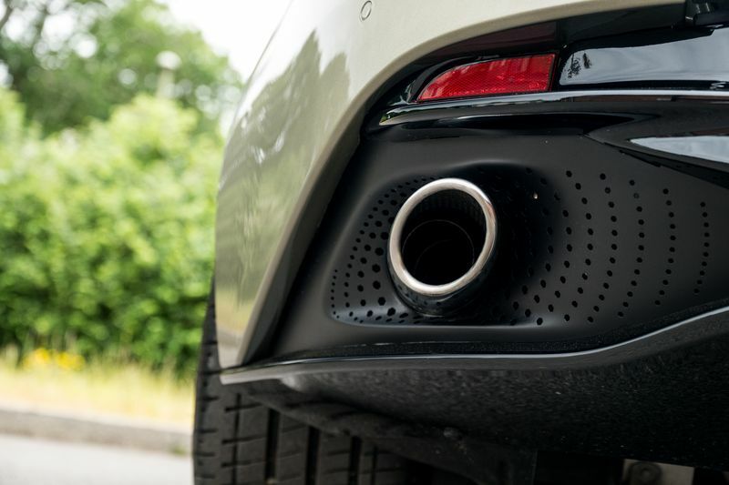 Aston Martin DB11 Volante Black #42