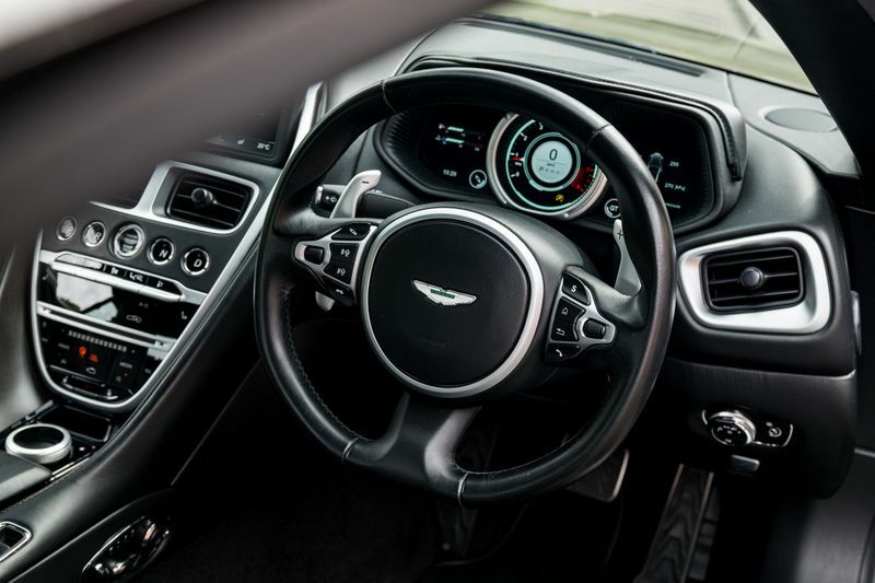 Aston Martin DB11 Volante Black #65