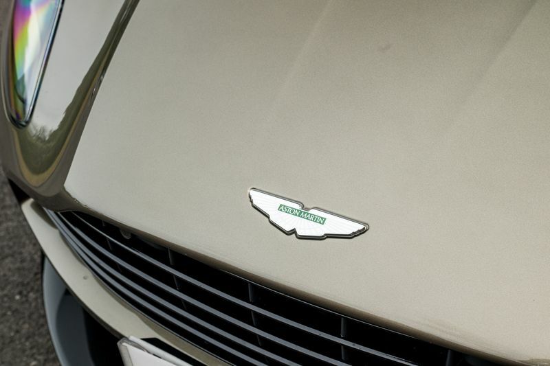Aston Martin DB11 Volante Black #19