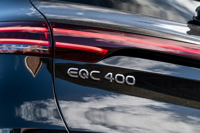 Mercedes-Benz EQC Electric Blue #25