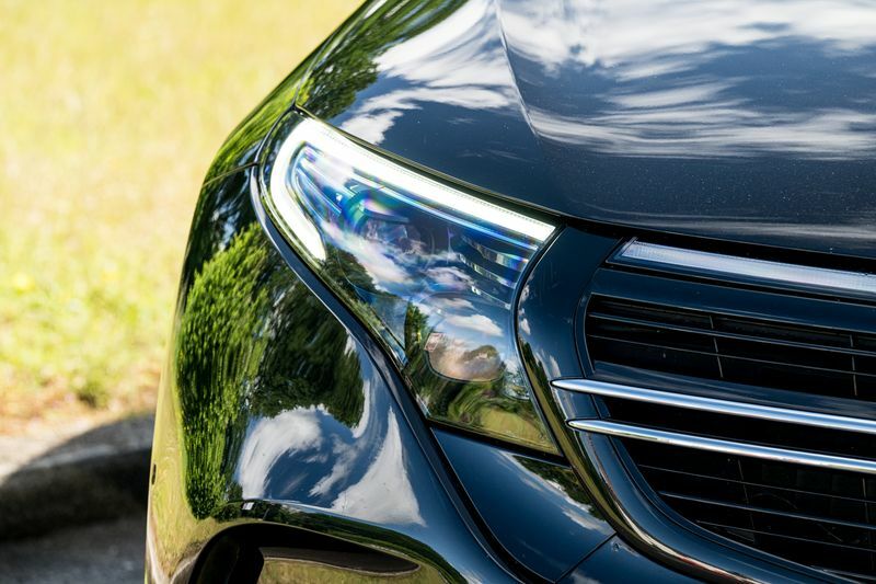 Mercedes-Benz EQC Electric Blue #18