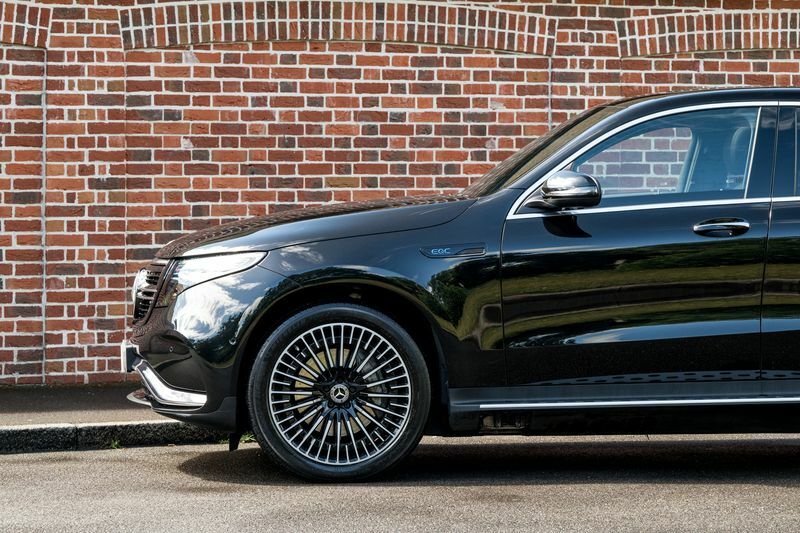 Mercedes-Benz EQC Electric Blue #29