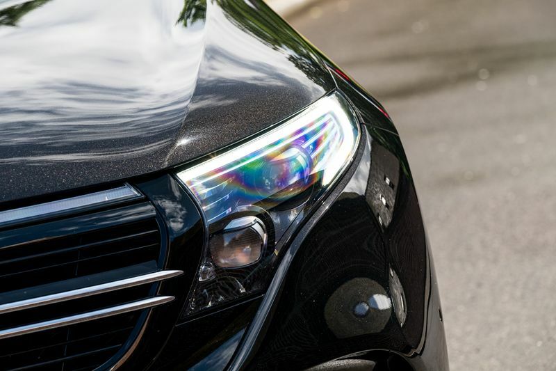 Mercedes-Benz EQC Electric Blue #17