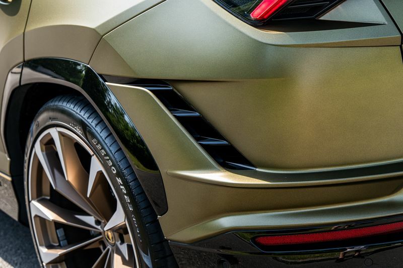 Lamborghini Urus --  #30