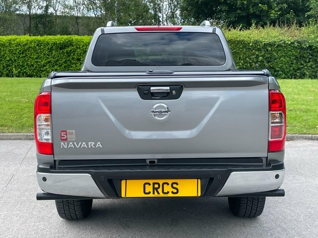 Nissan Navara 2.3 Dci Tekna Pickup Double Cab 4W Grey #6