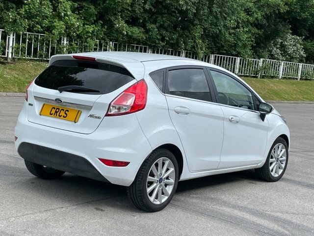 Ford Fiesta 1.0T Ecoboost Titanium Hatchback GJ65YNG White #3