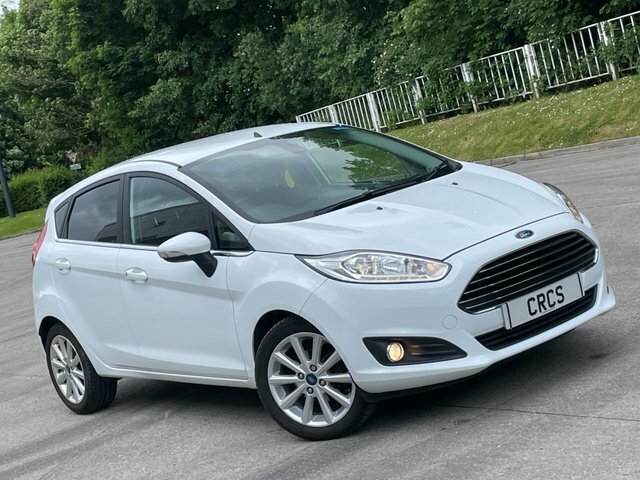 Ford Fiesta 1.0T Ecoboost Titanium Hatchback White