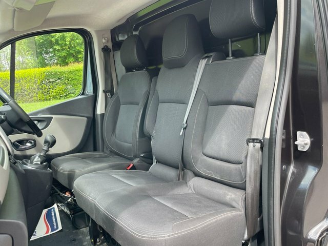 Renault Trafic Sl27 Energy Dci Silver #16