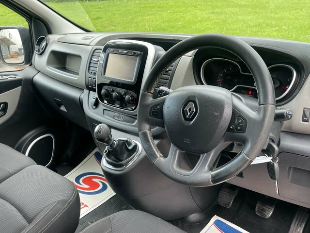 Renault Trafic Sl27 Energy Dci Silver #30