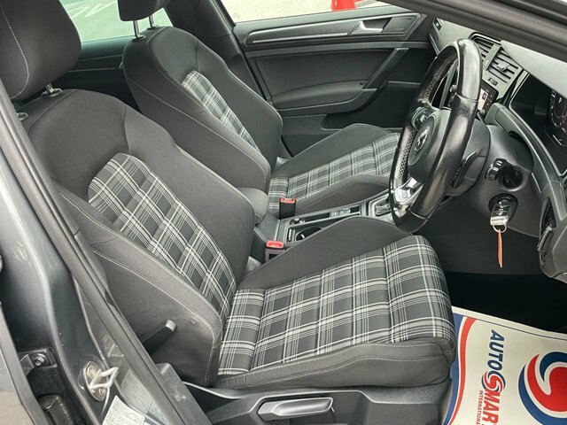 Volkswagen Golf Hatchback Silver #39