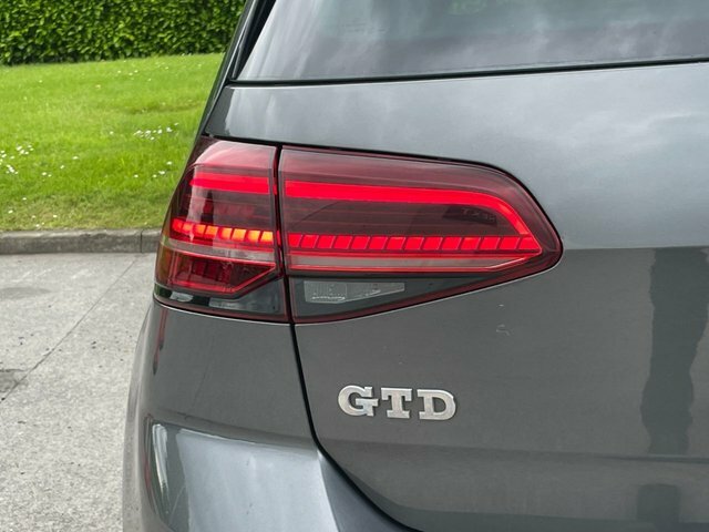 Volkswagen Golf Hatchback Silver #37