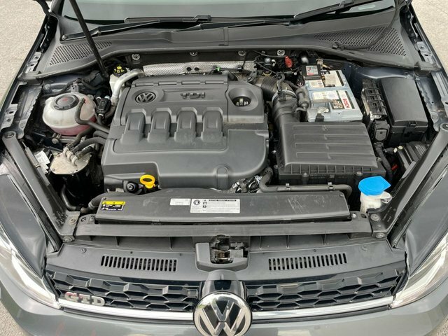 Volkswagen Golf Hatchback Silver #23