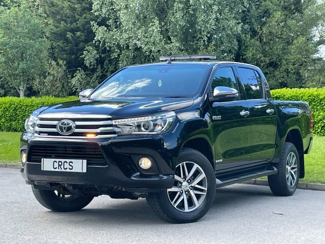 Toyota HILUX 2.4 D-4d Invincible Pickup Double Cab M Black #2