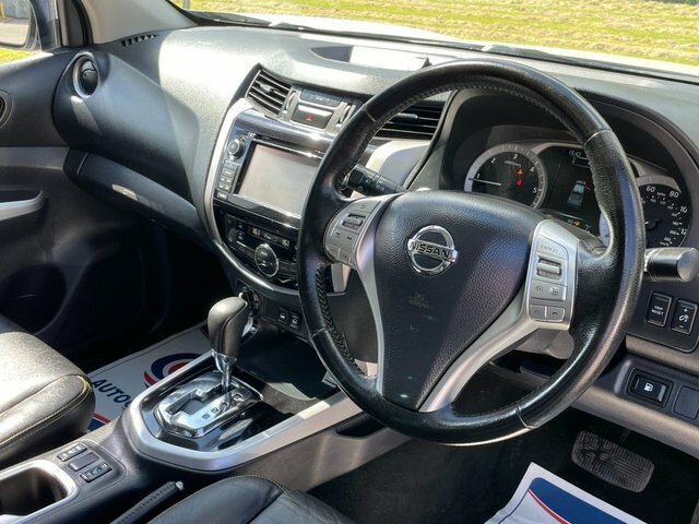 Nissan Navara 2.3L Tekna Grey #15