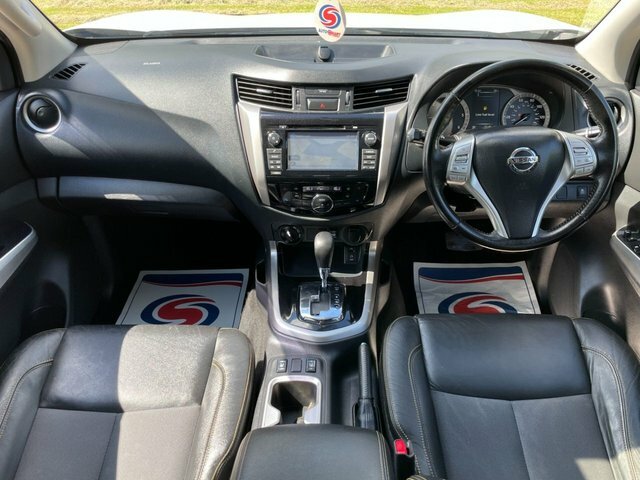 Nissan Navara 2.3L Tekna Grey #12