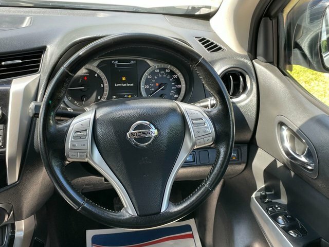 Nissan Navara 2.3L Tekna Grey #16