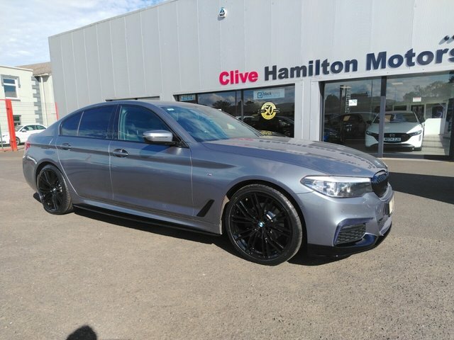 BMW 5 Series 2.0 520D M Sport Saloon Euro 6 S YK69AJB Grey #3