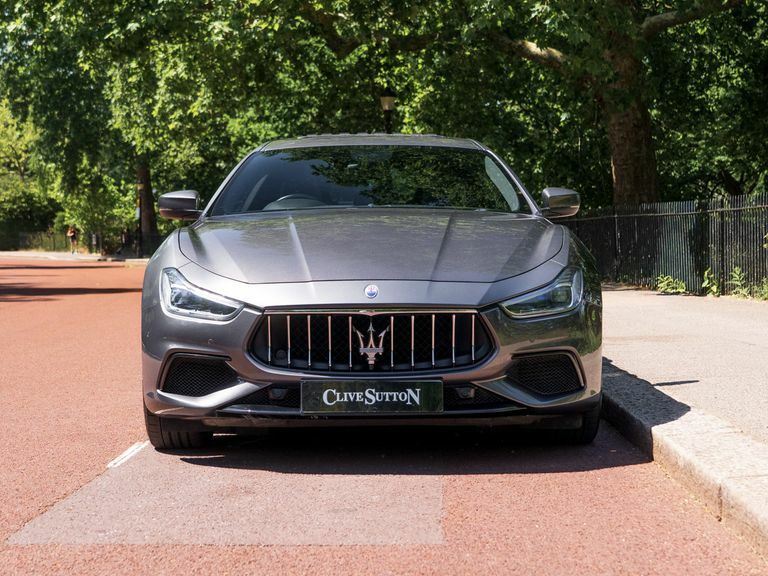 Maserati Ghibli V6 Gransport Grey #2