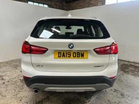 BMW X1 Sdrive18i Xline White #6