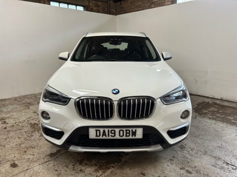 BMW X1 Sdrive18i Xline White #3
