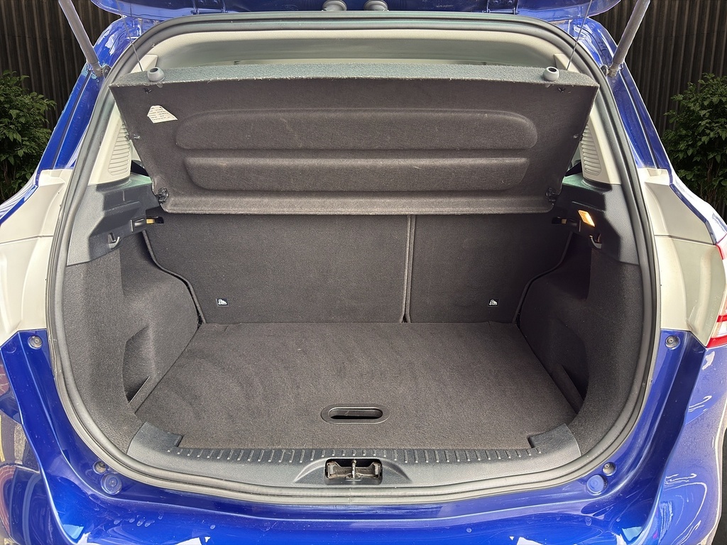 Ford B-Max 1.0 Ecoboost Zetec 5Dr- With Rear Parking Sensors Silver #18