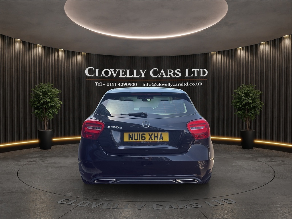Mercedes-Benz A Class 1.5 A180d Sport Executive Hatchback 7 NU16XHA Black #4
