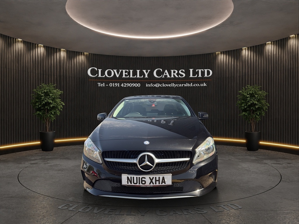 Mercedes-Benz A Class 1.5 A180d Sport Executive Hatchback 7 NU16XHA Black #2