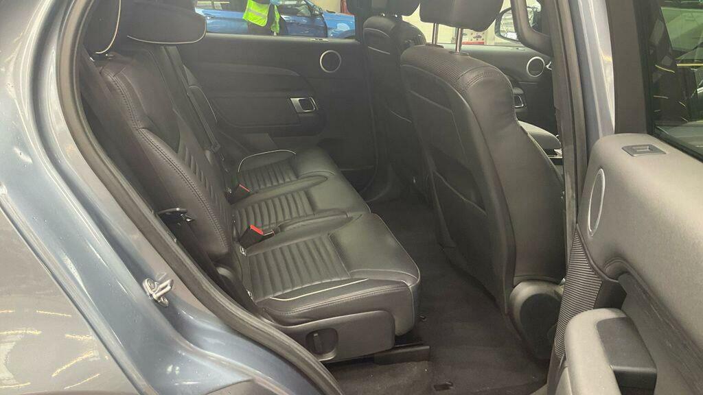 Land Rover Discovery 3.0 Td6 Hse Grey #10