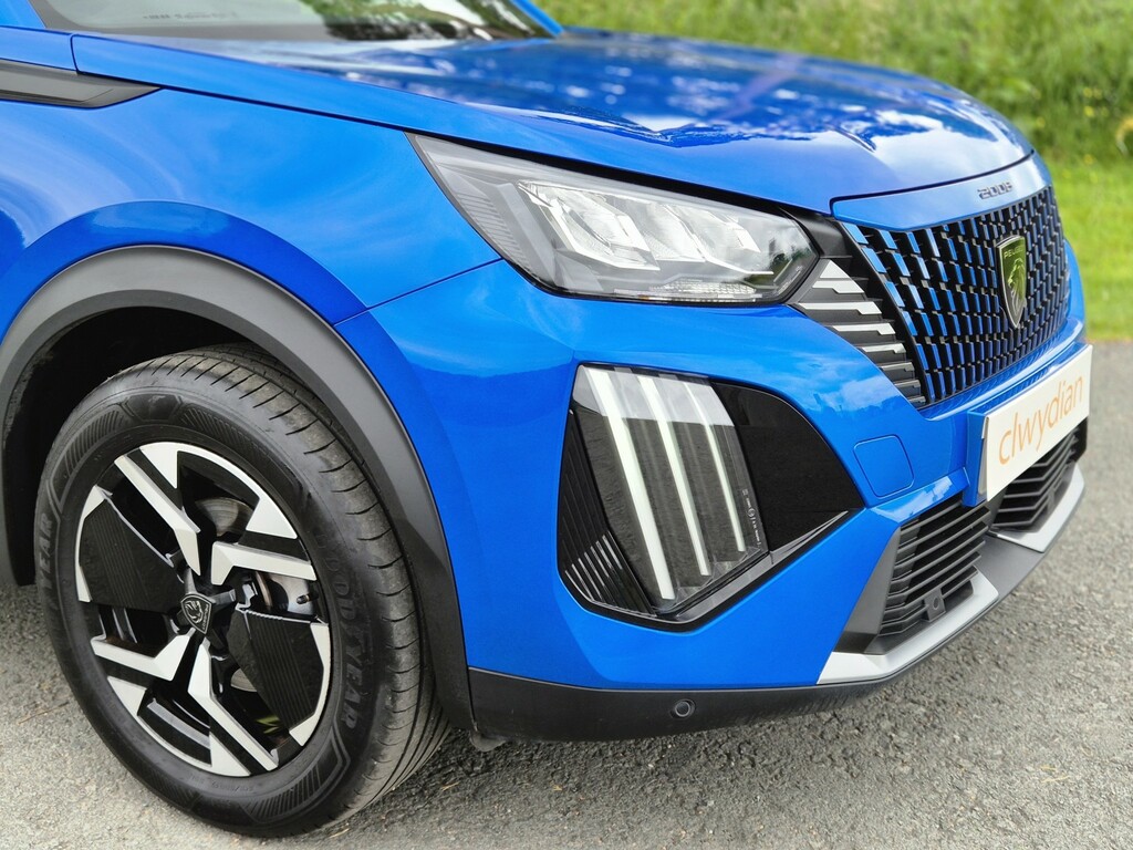 Peugeot 2008 Suv 1.2 Puretech 130 Allure 2025 BG25VUP Blue #4