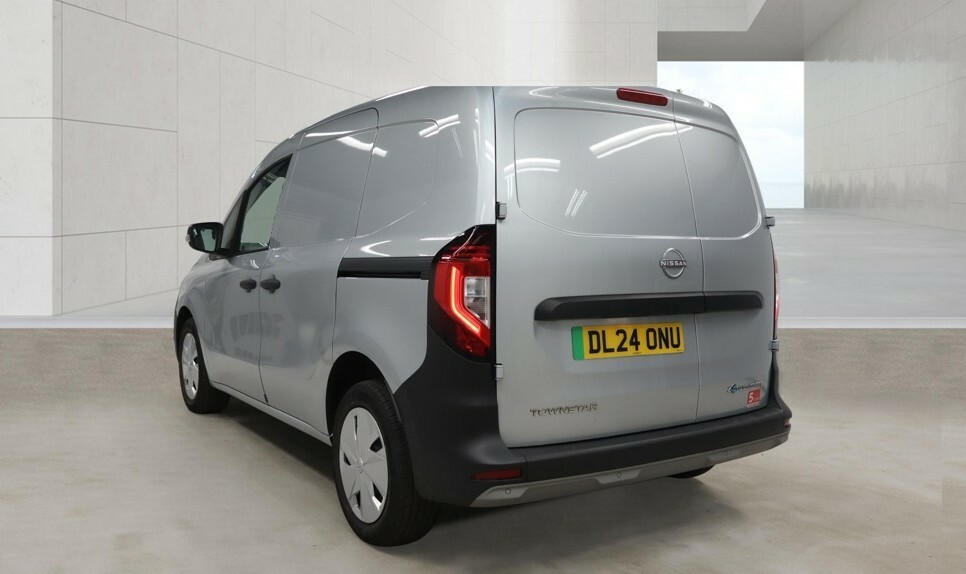 Nissan TOWNSTAR Panel Van 45Kwh Acenta L1 202424 Grey #6