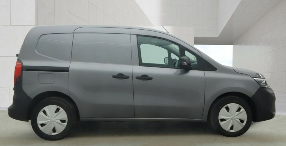 Nissan TOWNSTAR Panel Van L1 90Kwh 45Kwh Acenta 202424 Grey #3