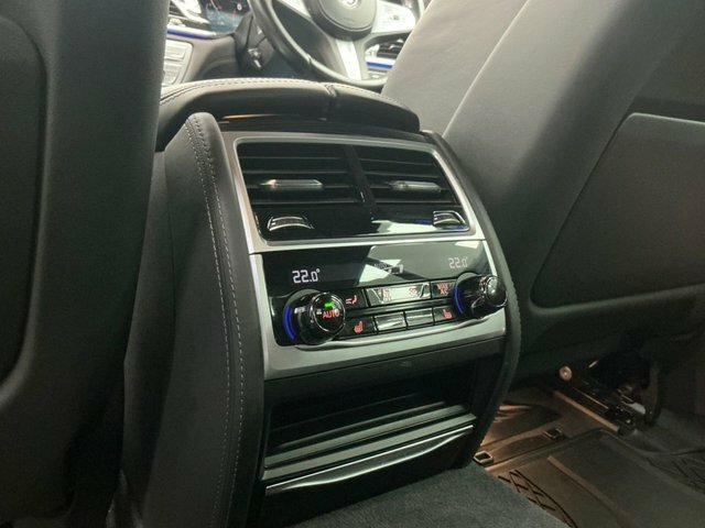 BMW 7 Series 730D Xdrive M Sport Saloon Black #32