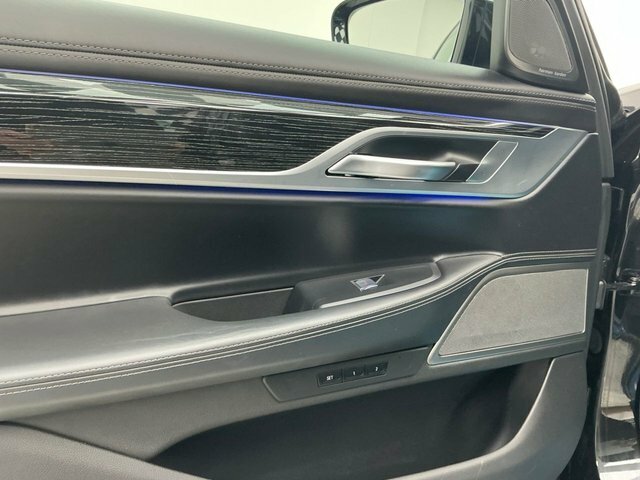 BMW 7 Series 730D Xdrive M Sport Saloon Black #37