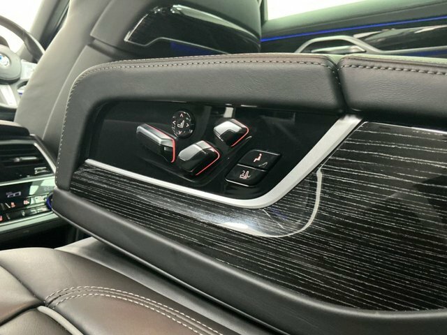 BMW 7 Series 730D Xdrive M Sport Saloon Black #33