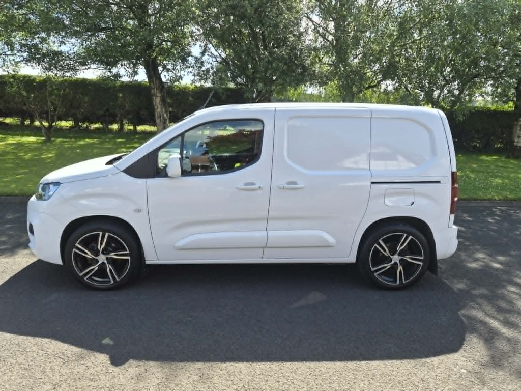 Citroen Berlingo 1.6 Hdi Enterprise White #2
